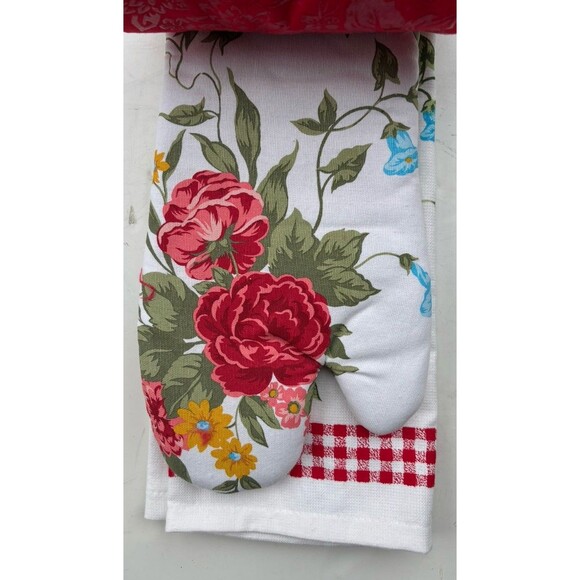Pioneer Woman Sweet Rose 3-Piece Kitchen Set: Kitchen Towel, Oven Mitt & Pot Hol - Picture 8 of 9